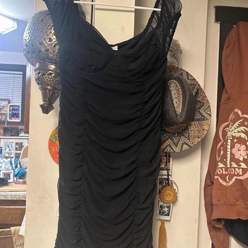 Elegant Black Ruched Dress